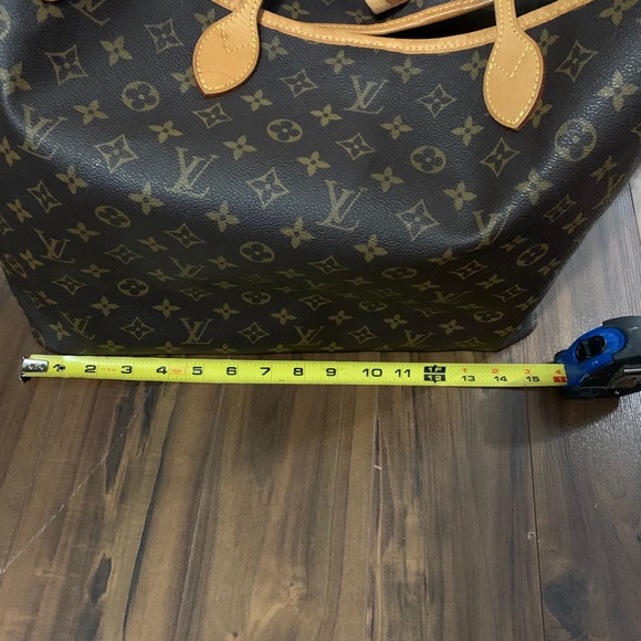 ❌sold❌ Price!Authentic Louis Vuitton never-full E - Picture 11 of 16